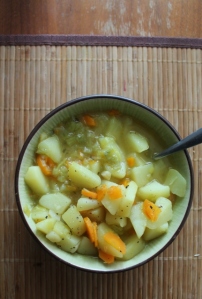 A bowl of veggie soup ..as a way to make someone feel home. Works for me.